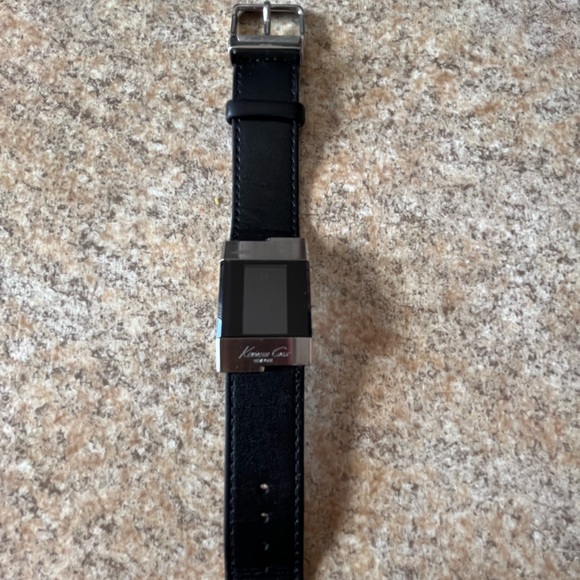 Kenneth Cole New York digital watch - Picture 4 of 12